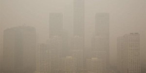 受雾霾影响 北京周边高速大面积封闭