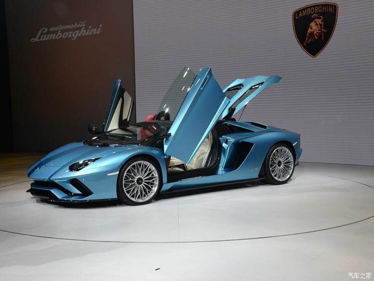 兰博基尼 Aventador 2018款 Aventador S Roadster