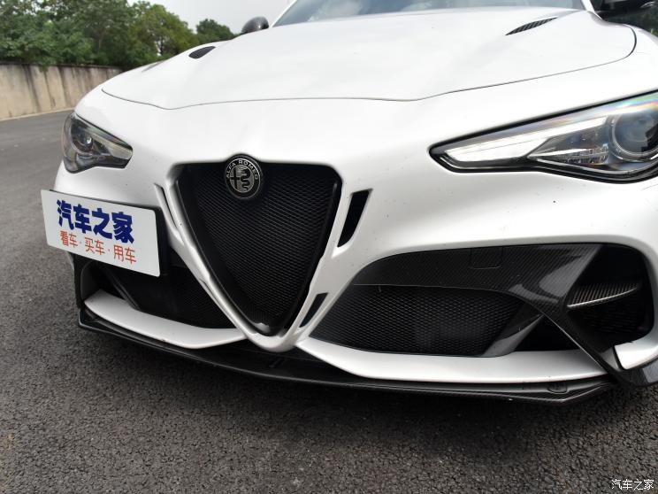 阿尔法・罗密欧 Giulia 2021款 GTAm 试装车