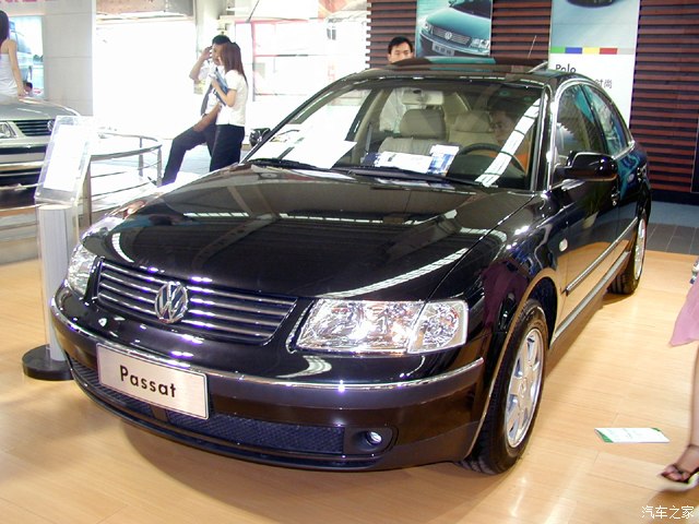 上汽大众 帕萨特 2005款 2.8L V6 行政版