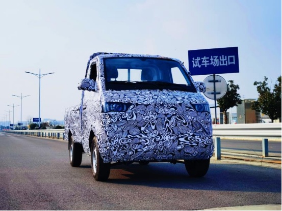 谍照曝光 ，国吉新能源全新一代商用车“大象”出世！
