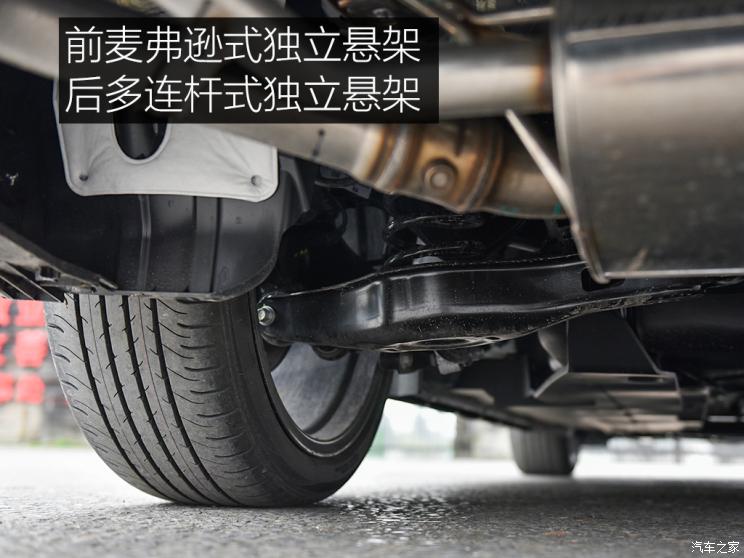 长安汽车 长安UNI-V 2022款 1.5T 运动版