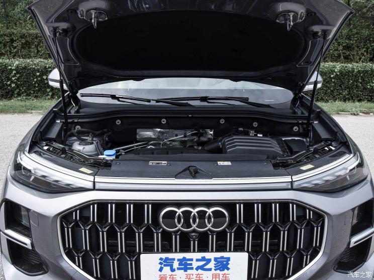 上汽奥迪 奥迪Q6 2022款 45 TFSI quattro 齐云型 Light 羽林套装