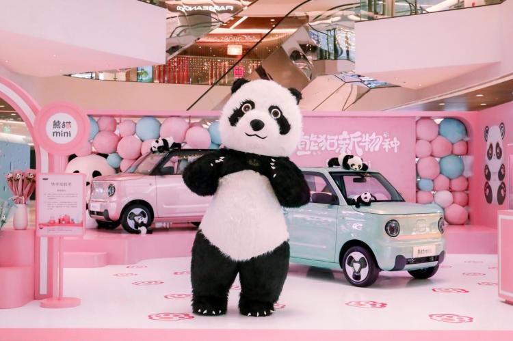 快充+智能，熊猫mini与宏光MINI EV怎么选