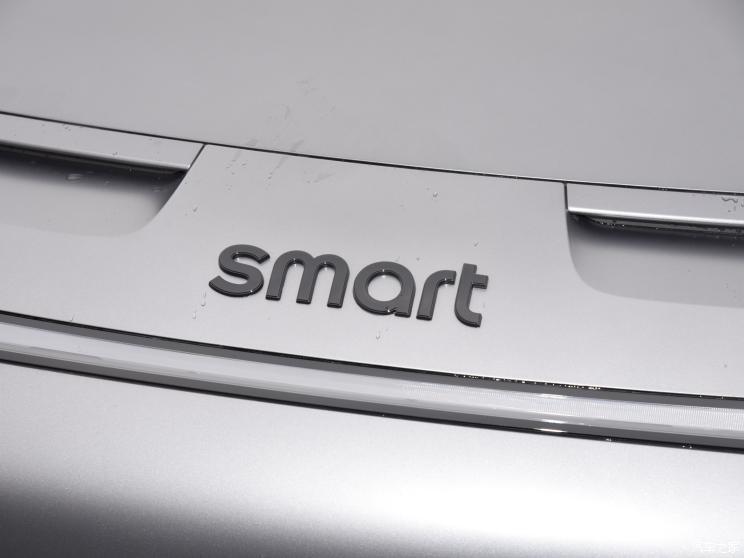 smart smart精灵#1 2022款 BRABUS性能版