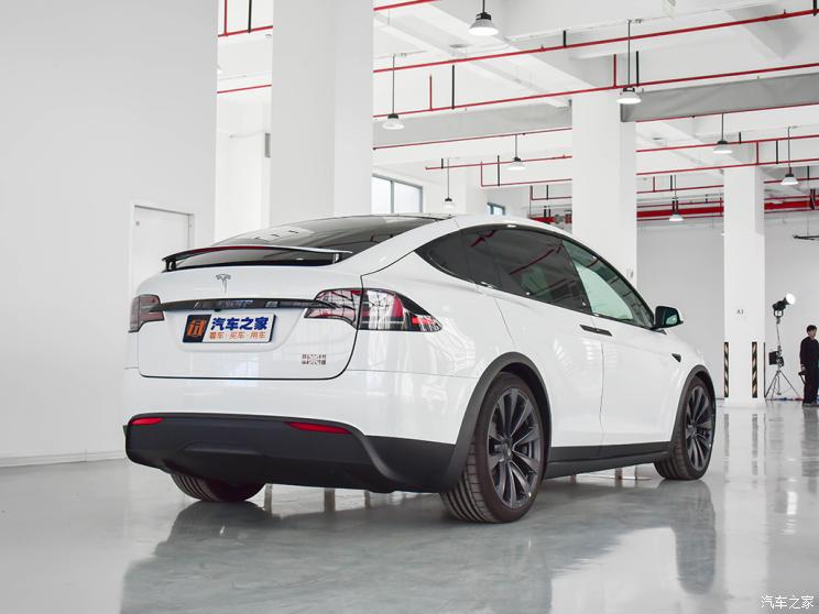 特斯拉（进口） Model X 2023款 三电机全轮驱动 Plaid版