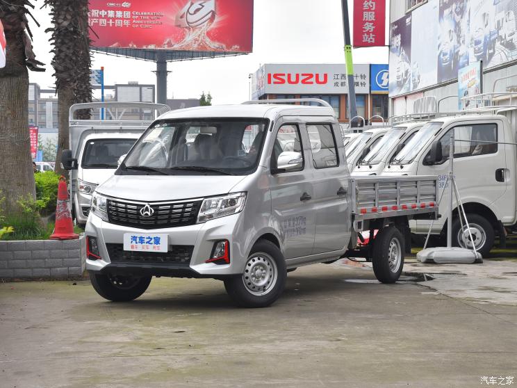 长安跨越 新豹T3 2022款 1.6L PLUS 舒适型载货汽车双排单后轮栏板3250轴距2.52米DAM16KR