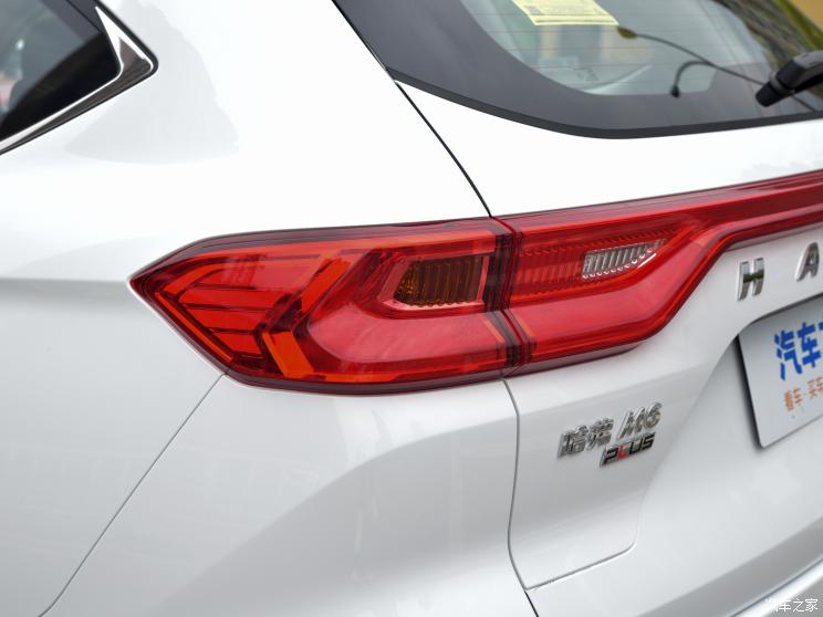 长城汽车 哈弗M6 2023款 PLUS 1.5T DCT精英智联型