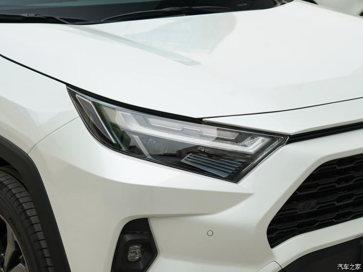 一汽丰田 RAV4荣放 2023款 2.0L CVT两驱20周年纪念版