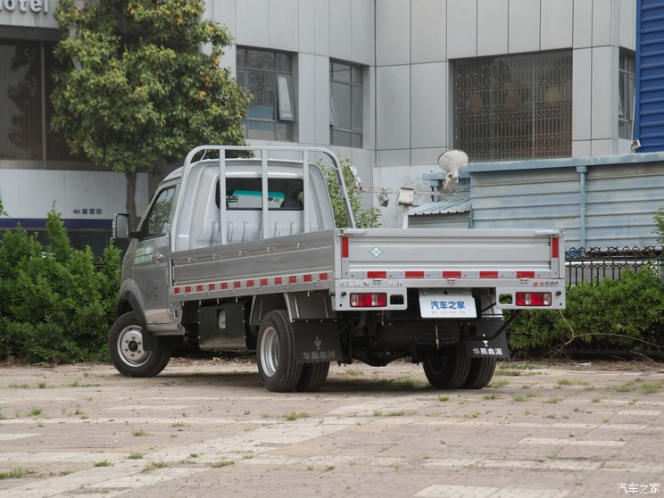 鑫源汽车 金杯金卡S6 2023款 1.6L CNG手动单排200L 3.7米货厢标准型SWDC16M