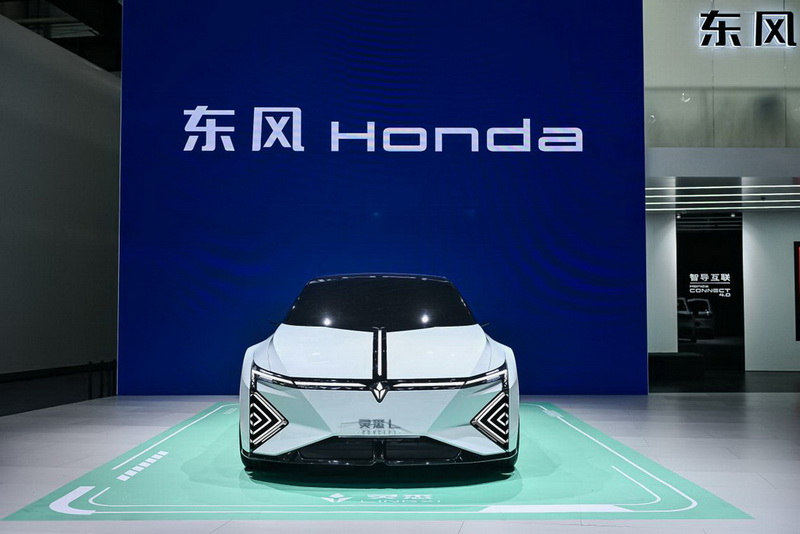 “纯电新物种”猎光而至！ 东风Honda e:NS2广州车展首发亮相