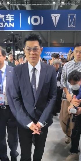 不是特斯拉也不是BBA，港人选阿维塔11的理由太真实了