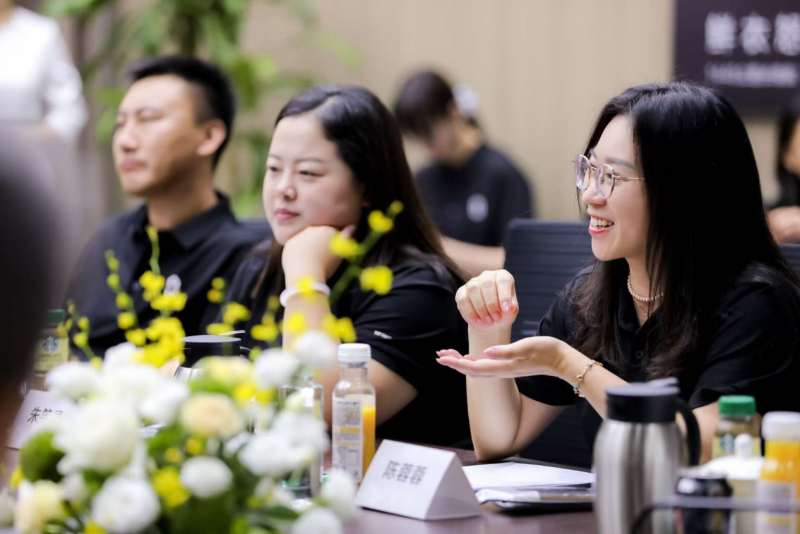 将用户满意放在首位，问界M9新一轮用户在工厂验收交付活动举办