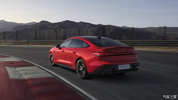 限时25.59万起 第五代EA888+华为智驾 上汽奥迪A5L Sportback上市