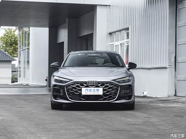 限时25.59万起 第五代EA888+华为智驾 上汽奥迪A5L Sportback上市